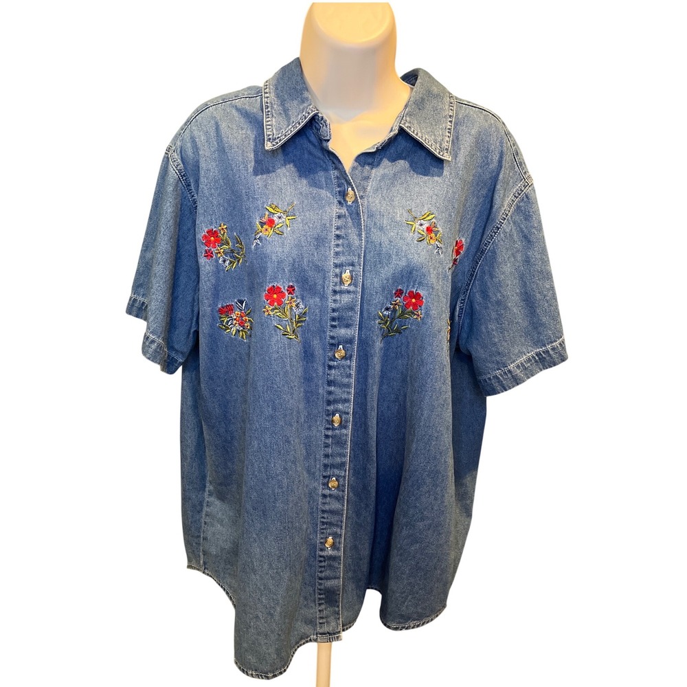 Basic Editions Womens XL Blue Denim Floral Embroidered Short Sleeve Button Shirt